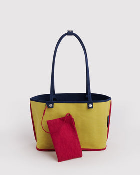 Medium Nylon Reversible Tote V7