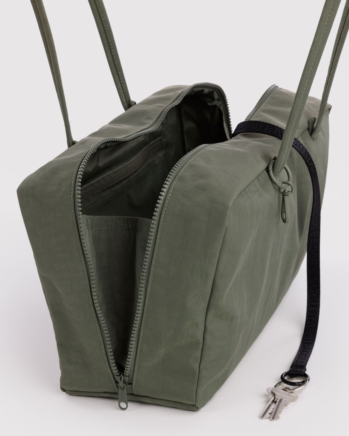 Medium Nylon Bowler Bag S8