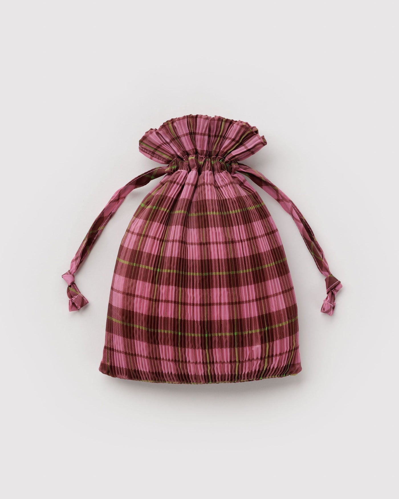 Pleated F4